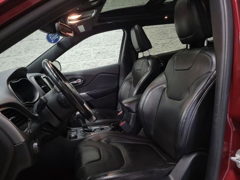 Used 2020 Jeep Cherokee High Altitude image 20