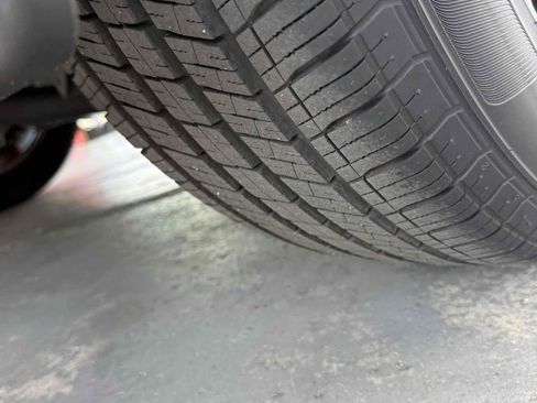 Used 2019 Ford Edge SEL w/ Equipment Group 201A image 36