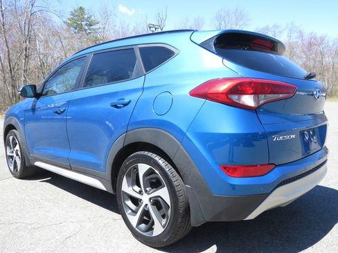 Used 2018 Hyundai Tucson Value AWD/4WD image 7
