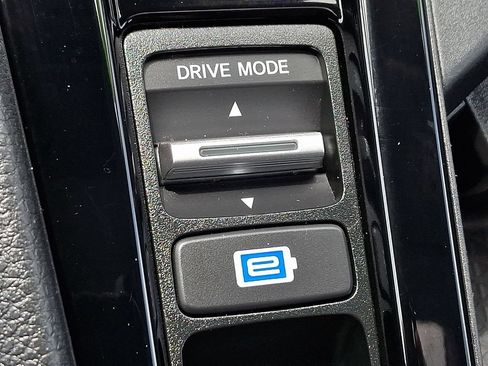 Used 2023 Honda Accord EX-L image 24