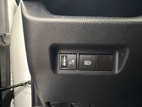 Used 2023 Toyota RAV4 LE image 31