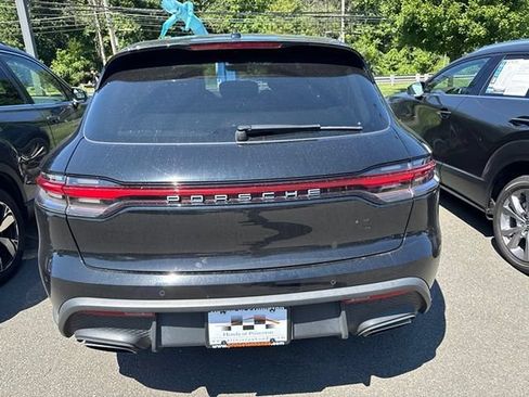 Used 2023 Porsche Macan Turbo AWD/4WD image 5