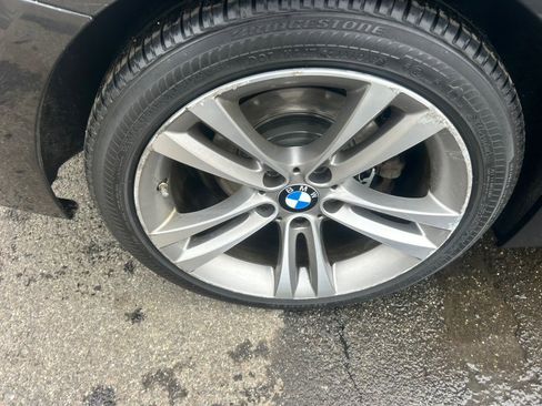 Used 2017 BMW 330i xDrive Sedan image 13