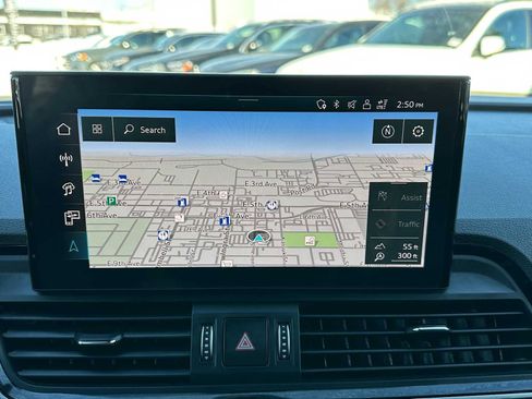 Used 2024 Audi SQ5 Prestige w/ Prestige Package AWD/4WD image 29