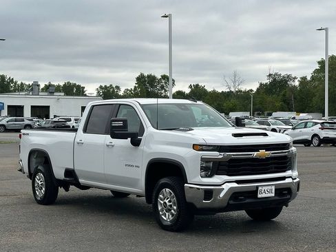 Used 2026 Chevrolet Silverado 2500 LT AWD/4WD image 36