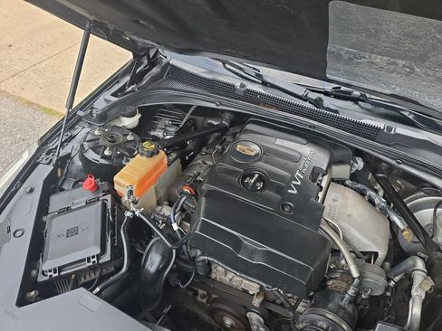 Used 2018 Cadillac ATS 2.0T 4dr Sedan image 38