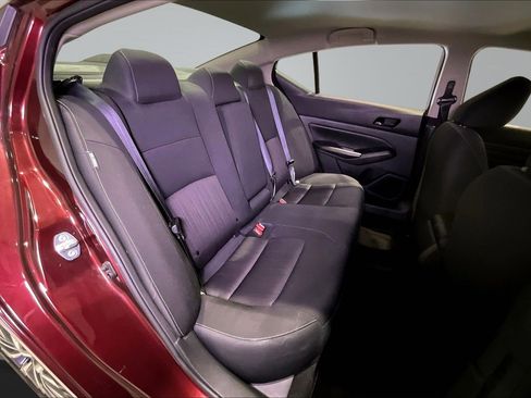 Used 2025 Nissan Altima 2.5 SV image 23