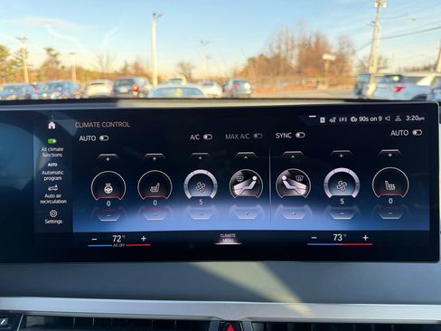 Used 2023 BMW iX xDrive50 w/ Ultimate Package 2 image 16