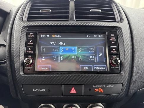 Used 2024 Mitsubishi Outlander Sport AWD image 26