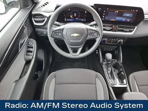 Used 2026 Chevrolet TrailBlazer LT w/ Driver Confidence Package AWD/4WD image 3