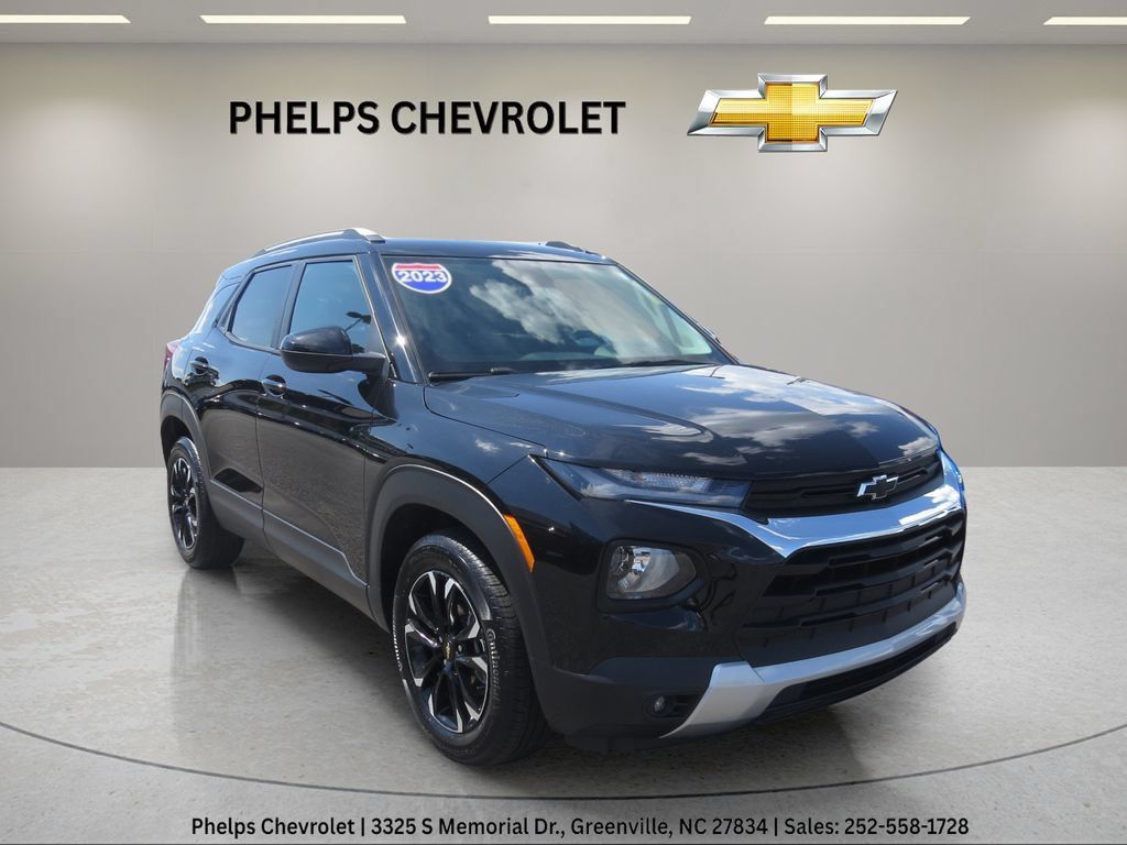 Certified 2023 Chevrolet TrailBlazer LT w/ Convenience Package FWD image 18