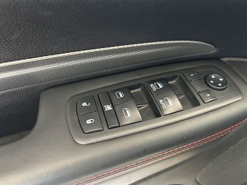 Used 2018 Dodge Durango R/T w/ Blacktop Package image 45