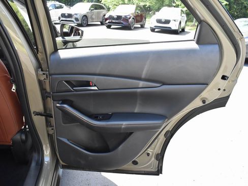 New 2025 MAZDA CX-30 Carbon image 19