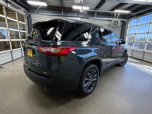 Used 2020 Chevrolet Traverse RS image 5