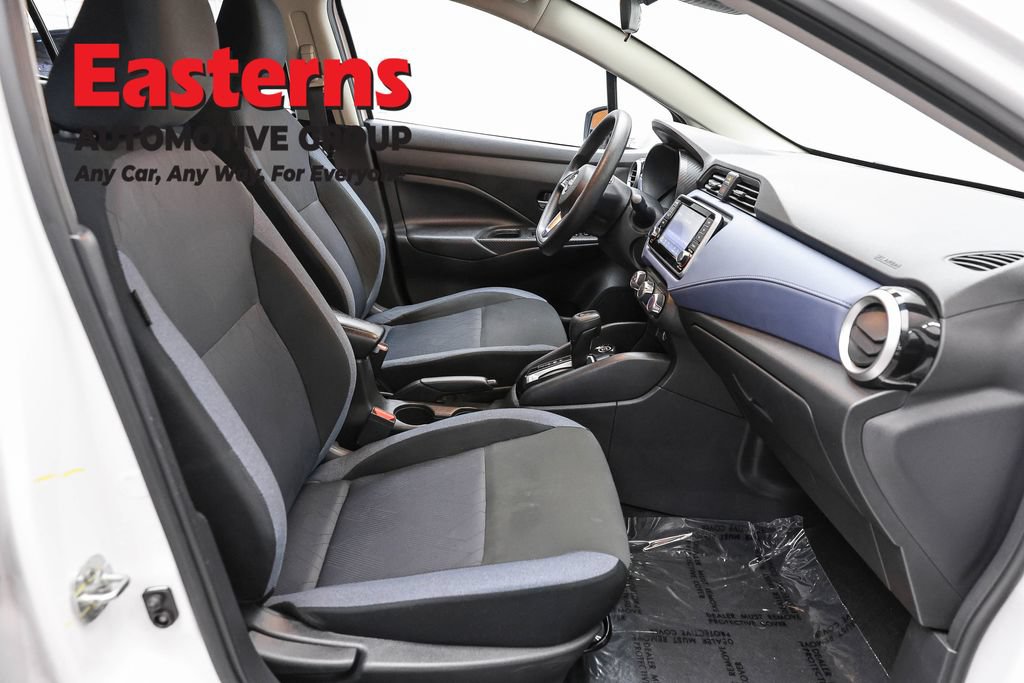 Used 2024 Nissan Versa SV FWD image 25