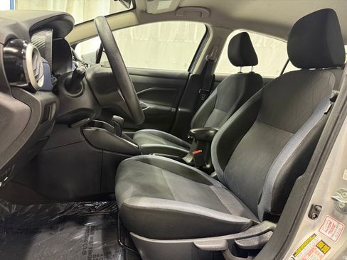Certified 2023 Nissan Versa SV image 18