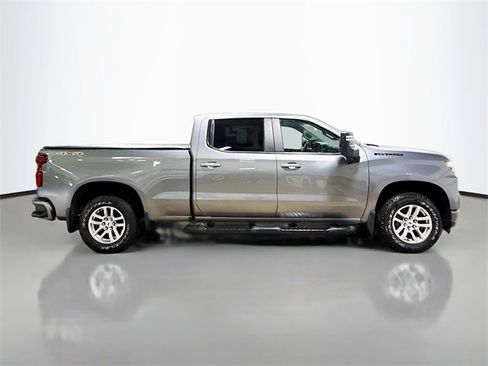 Used 2020 Chevrolet Silverado 1500 RST image 6
