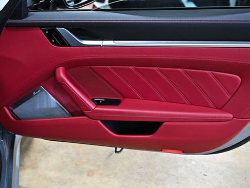 Used 2021 Porsche 911 Turbo S image 38