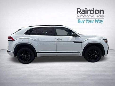 Used 2023 Volkswagen Atlas Cross Sport SEL R-Line AWD/4WD image 8