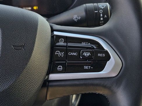 New 2025 RAM ProMaster 2500 w/ Quick Order Package 22G SLT image 17