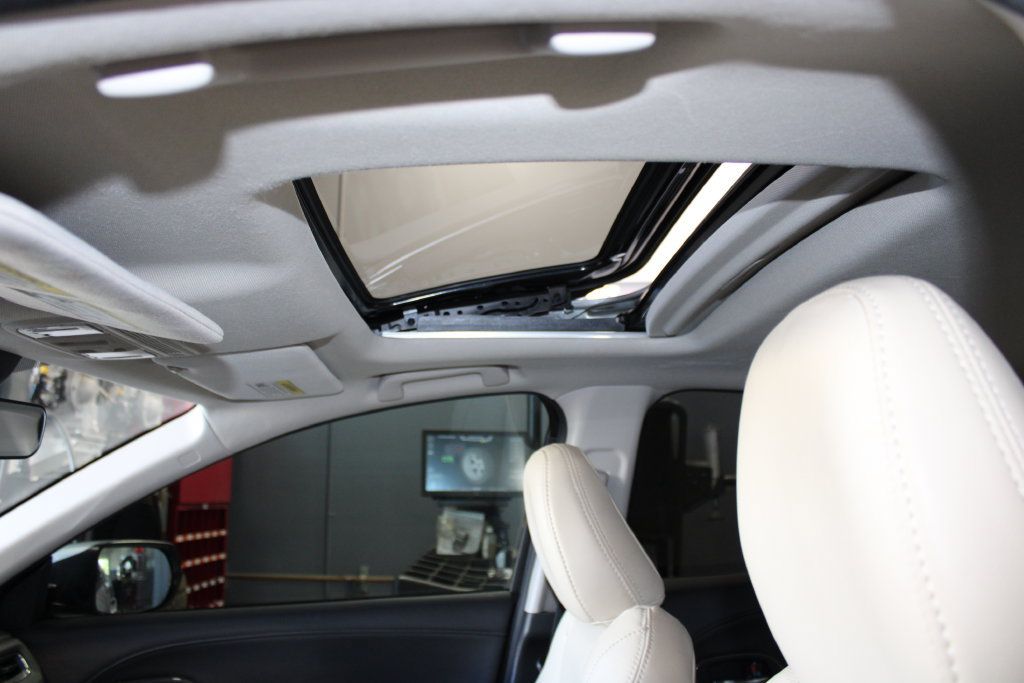 Used 2019 Honda HR-V Touring image 20