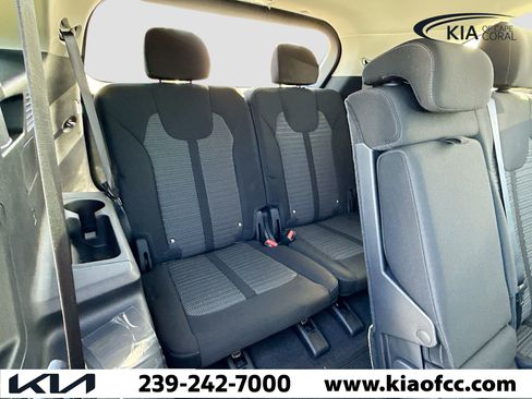 New 2026 Kia Sorento LX image 19