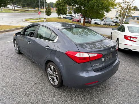 Used 2016 Kia Forte EX w/ EX Premium Package FWD image 8