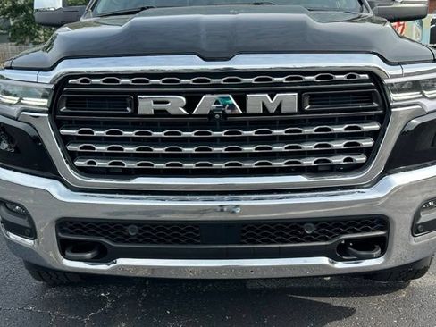 Used 2025 RAM 1500 Limited AWD/4WD image 9
