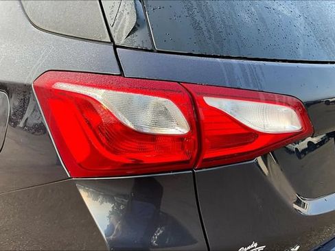 Used 2019 Chevrolet Equinox LS w/ LS Convenience Package AWD/4WD image 29