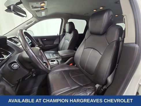 Used 2015 GMC Acadia SLT image 27