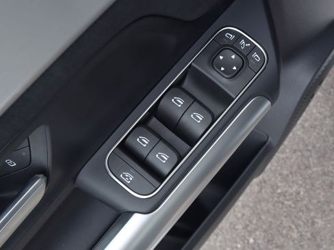 New 2026 Mercedes-Benz GLA 35 AMG 4MATIC image 19