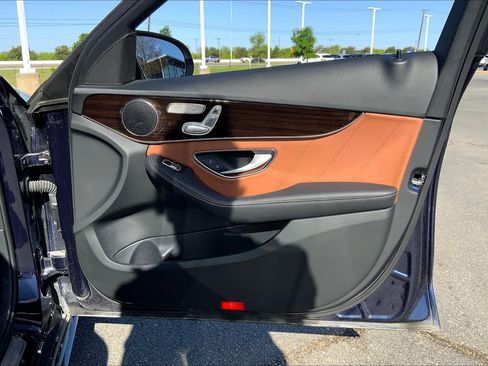 Certified 2020 Mercedes-Benz C 300 Sedan image 22
