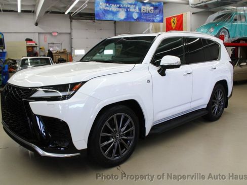 Used 2024 Lexus LX 600 F Sport AWD/4WD image 3