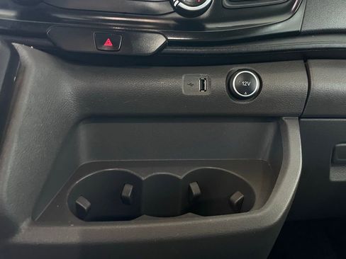 Used 2022 Ford Transit 150 Medium Roof image 32
