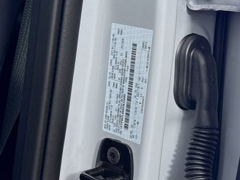 Used 2025 Ford F150 Platinum w/ Equipment Group 702A High AWD/4WD image 34