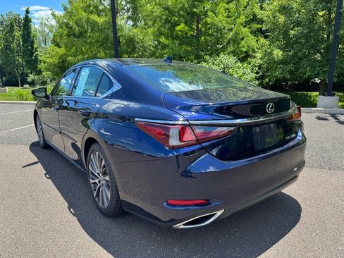 Used 2021 Lexus ES 350 w/ Premium Package FWD image 3