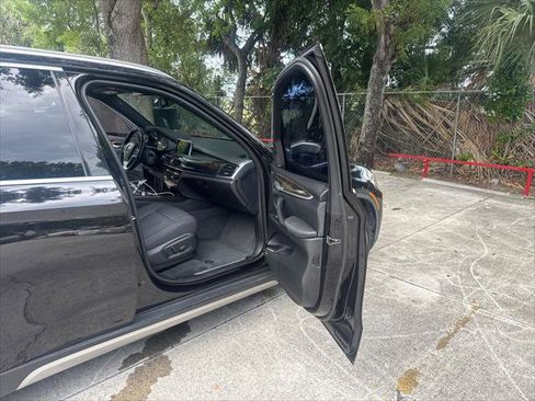 Used 2018 BMW X5 sDrive35i RWD image 12
