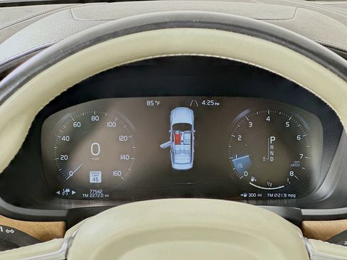 Used 2017 Volvo S90 T6 Inscription w/ Convenience Package AWD/4WD image 12