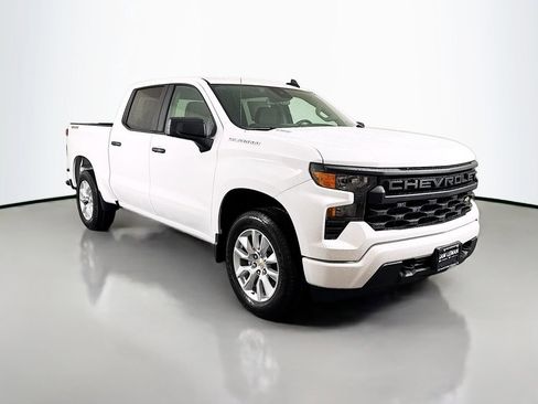 New 2026 Chevrolet Silverado 1500 Custom image 1