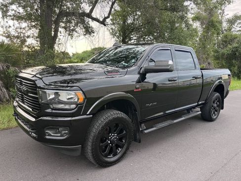 Used 2021 RAM 2500 Big Horn w/ Level B Equipment Group AWD/4WD image 3