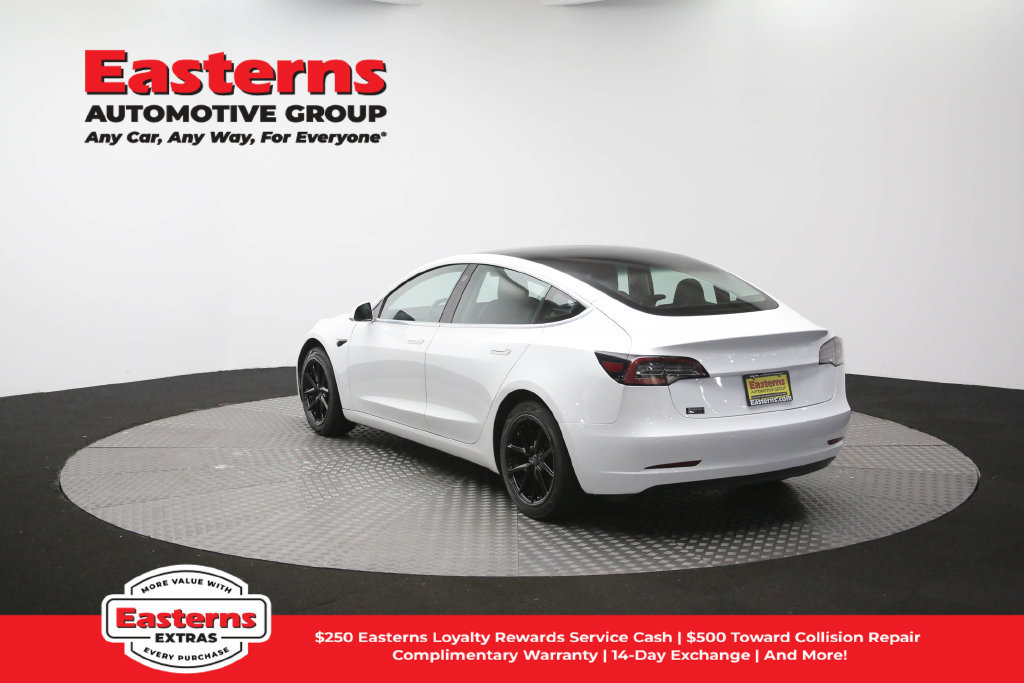 Used 2020 Tesla Model 3 Standard Range Plus RWD image 31