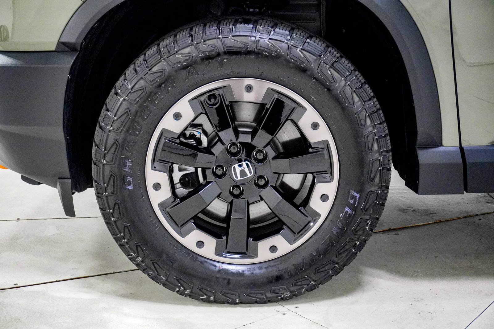 Certified 2026 Honda Passport TrailSport Elite image 16