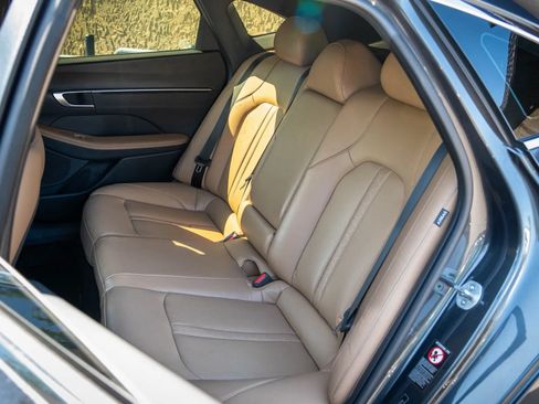 Used 2020 Hyundai Sonata Limited FWD image 17
