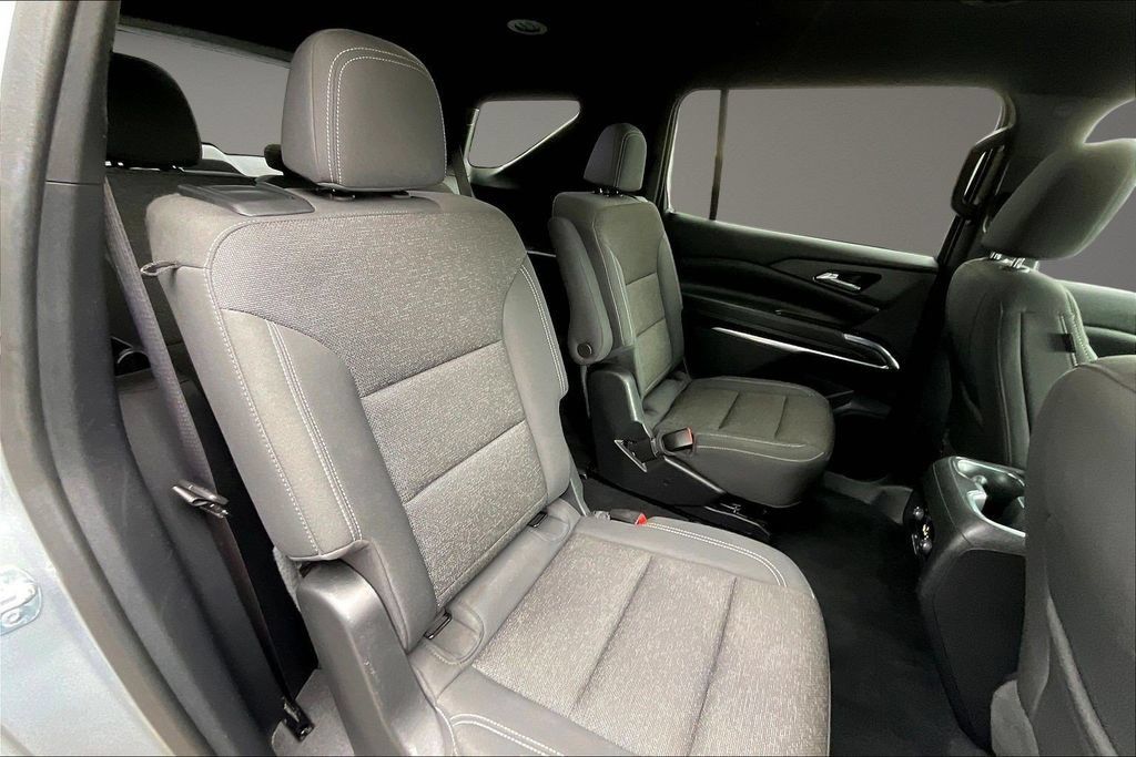 Used 2024 Chevrolet Traverse LT AWD/4WD image 28
