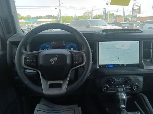 New 2025 Ford Bronco Badlands w/ Sasquatch Package image 27