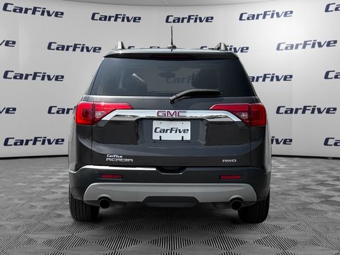 Used 2017 GMC Acadia SLT AWD/4WD image 4
