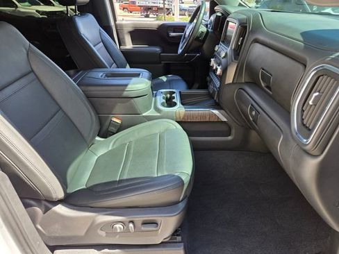 Certified 2022 GMC Sierra 1500 Denali w/ Denali Premium Package image 16