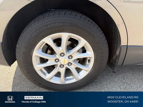 Used 2018 Chevrolet Equinox LT FWD image 6