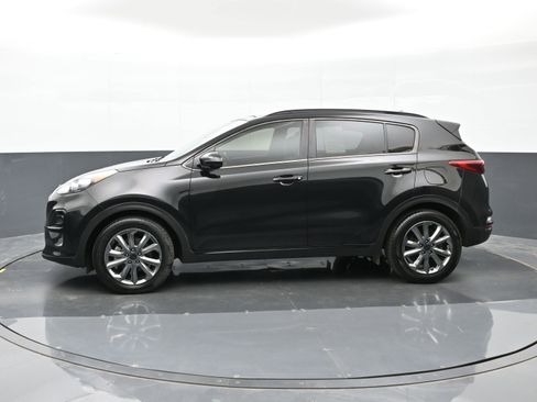 Used 2021 Kia Sportage S w/ S FWD Premium Package image 9