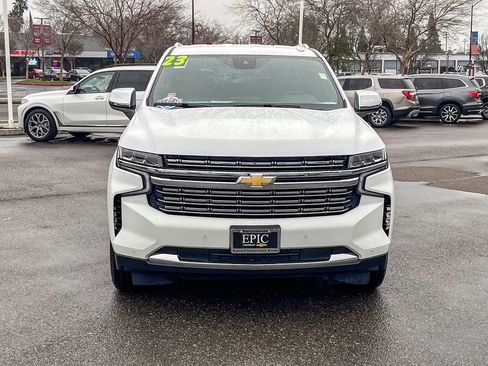 Used 2023 Chevrolet Suburban Premier image 6